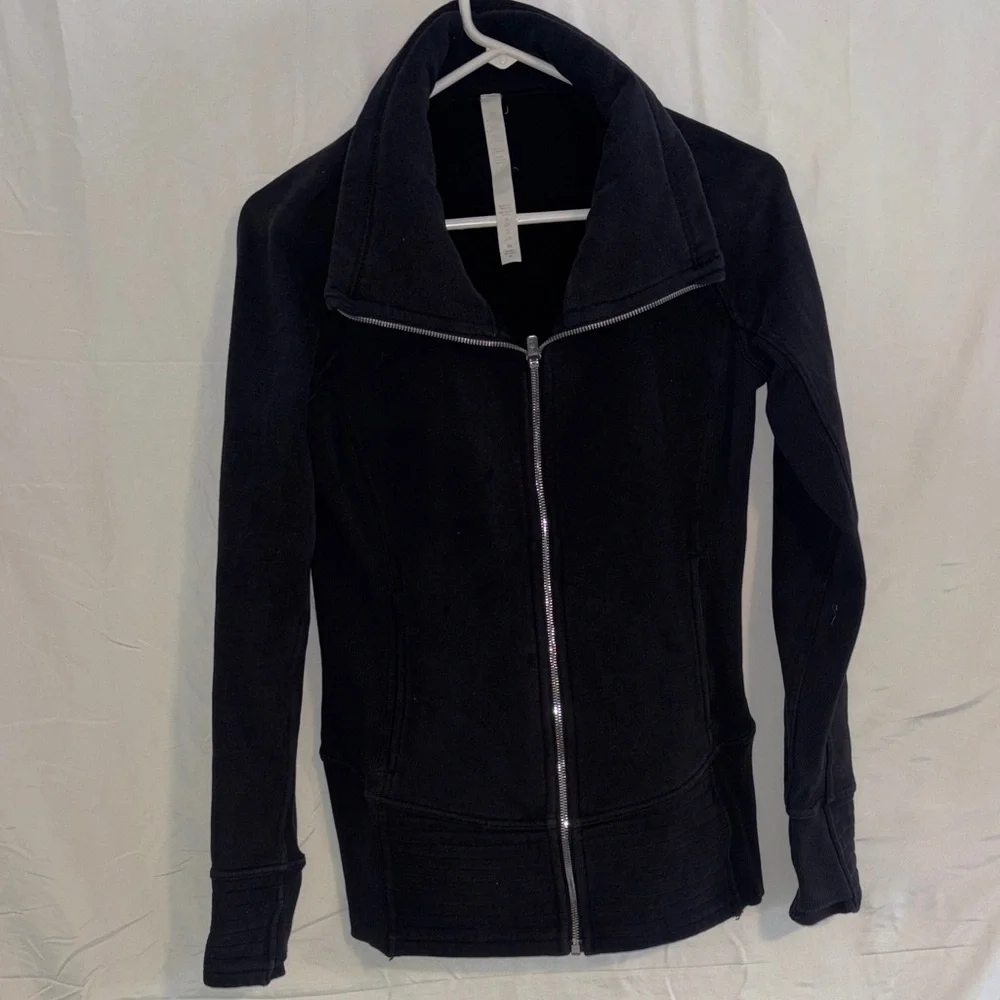 Lululemon Radiant Jacket II - Picture 6 of 7